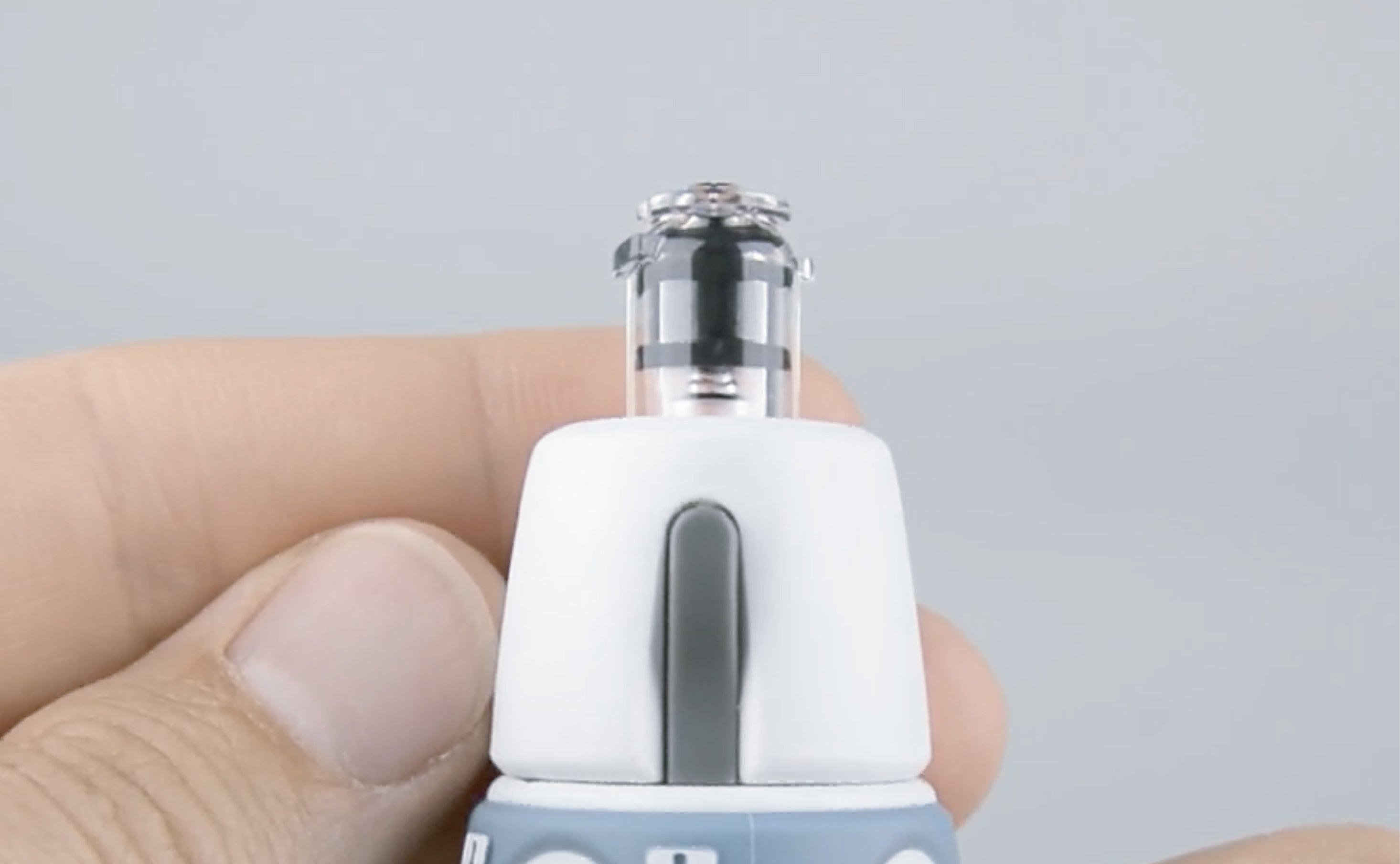 Load video: 01S180-FR-FRA-1.0_00_V5.0_Part 11 - Replacing the Nozzle